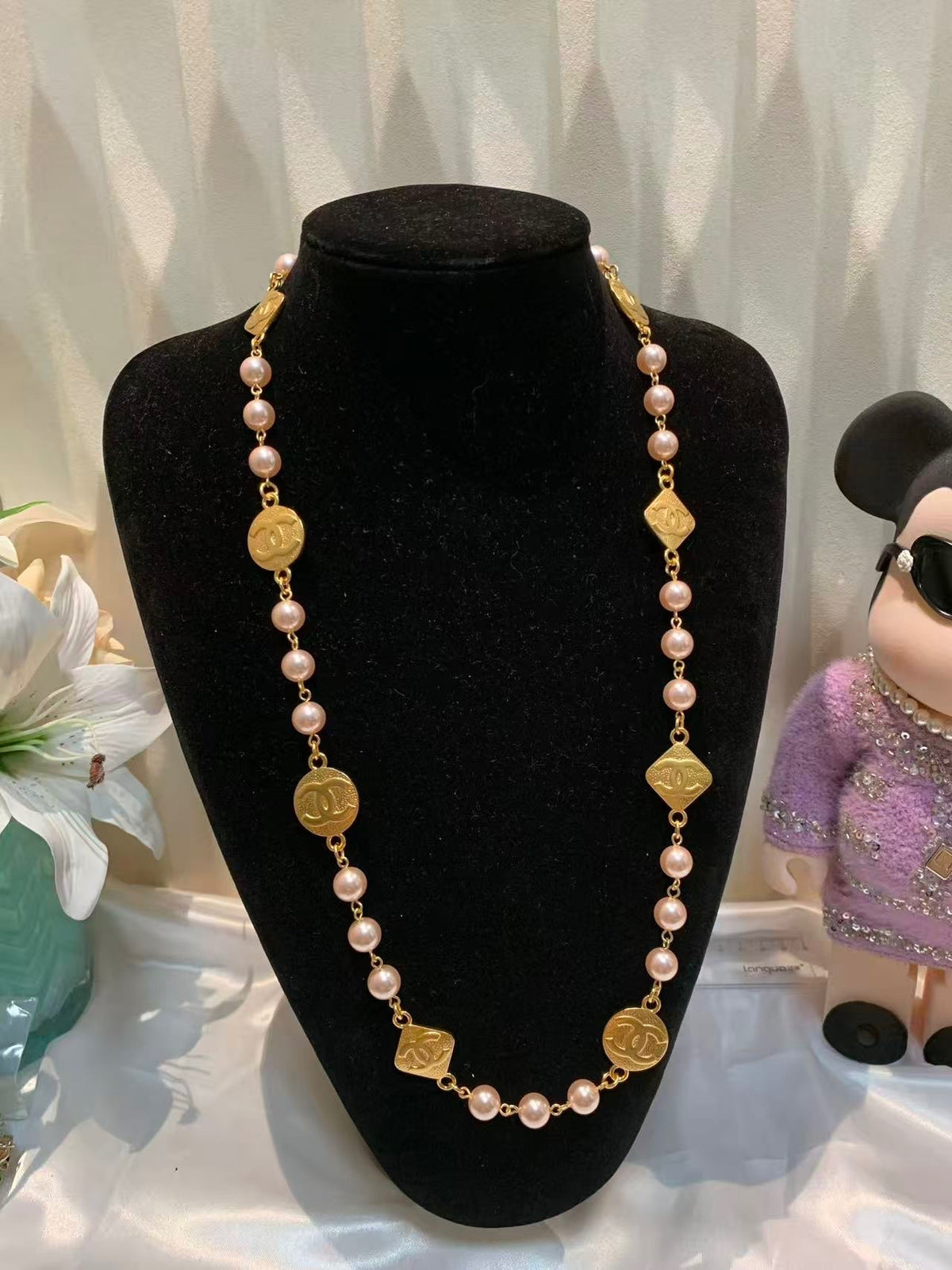 Pink Pearl and Metal Chain Link Necklace